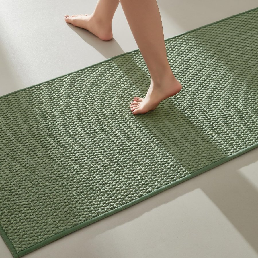 TYUU Bathroom Runner Rug