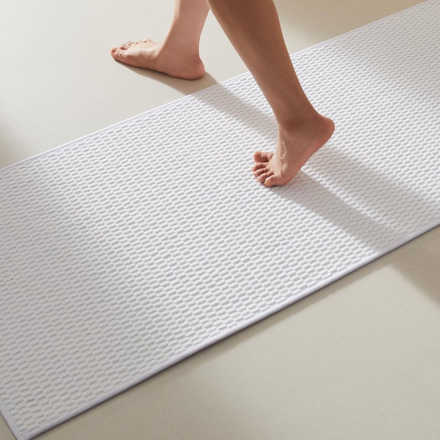 TYUU Bathroom Runner Rug