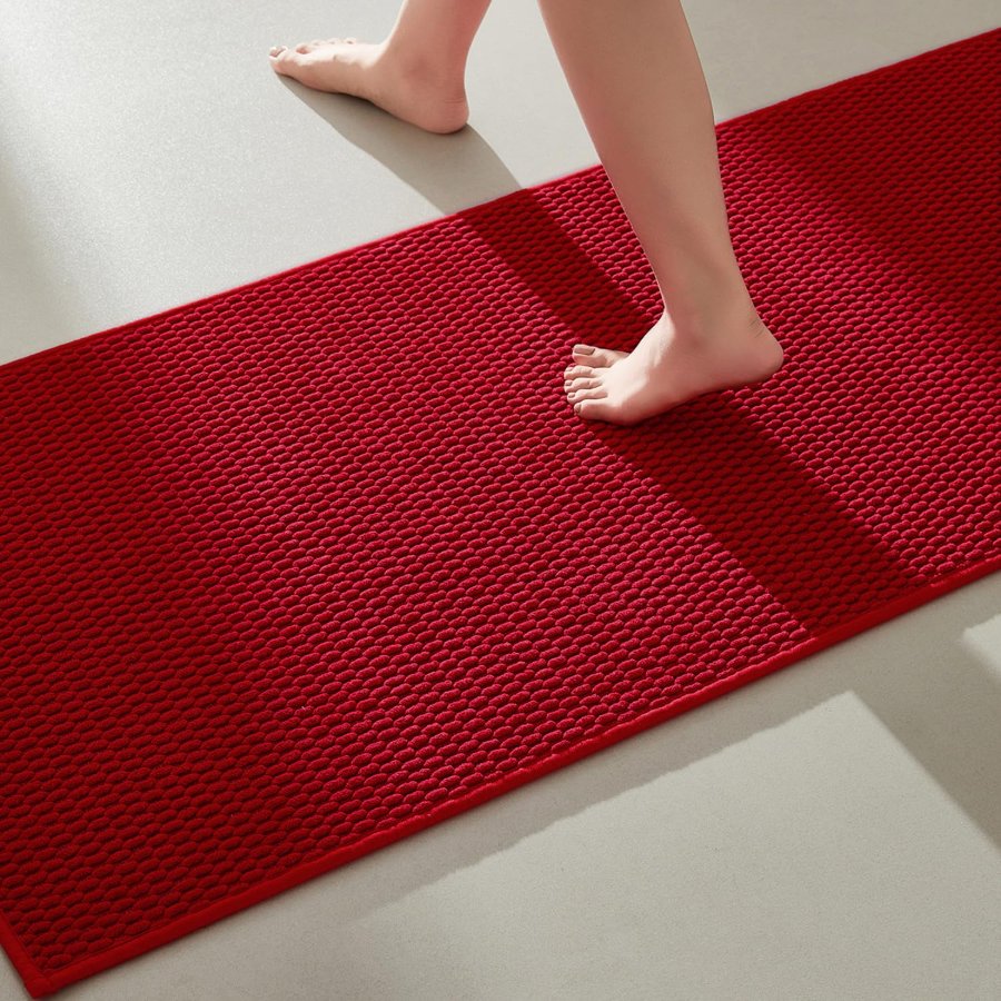 TYUU Christmas Bathroom Runner Rug